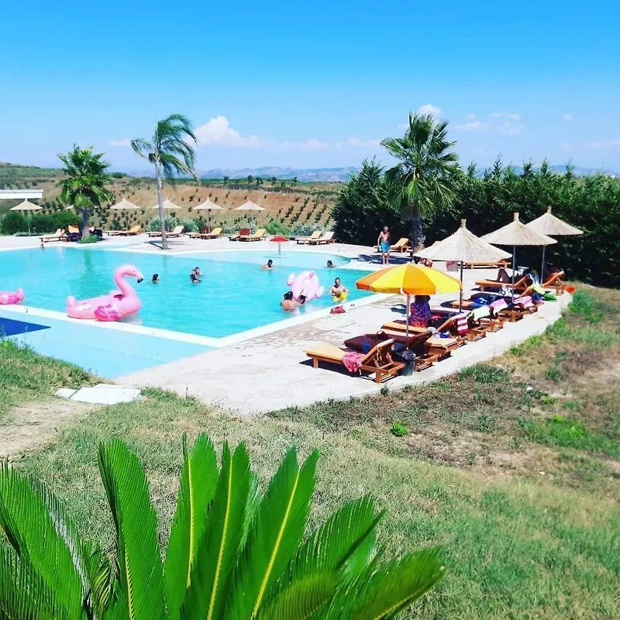 Pepe D'Oro Bio Resort Bashtove Albania